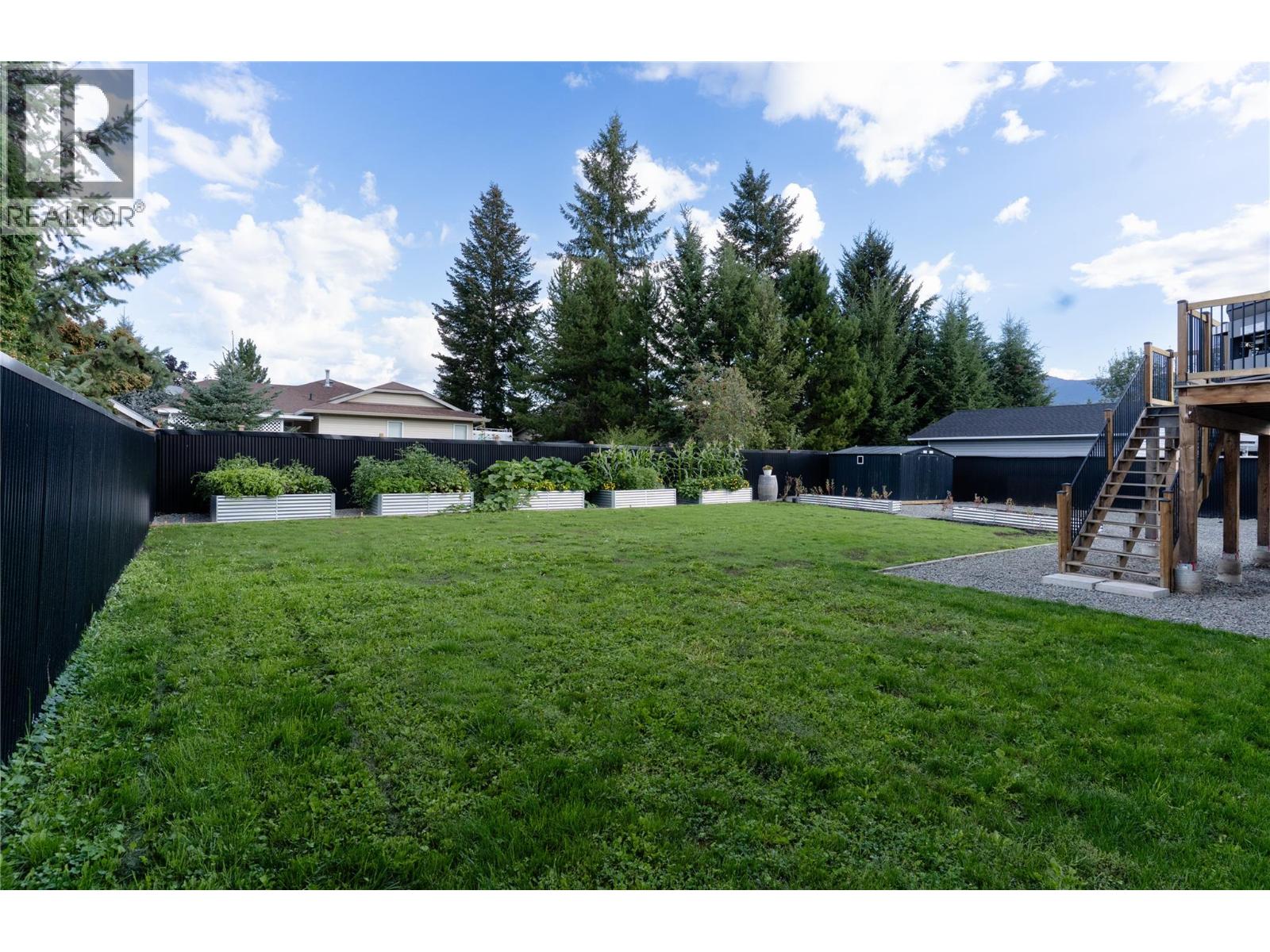 439 ORIOLE Way - Image 27