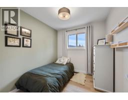 439 Oriole Way, Barriere, BC V0E1E0 Photo 17