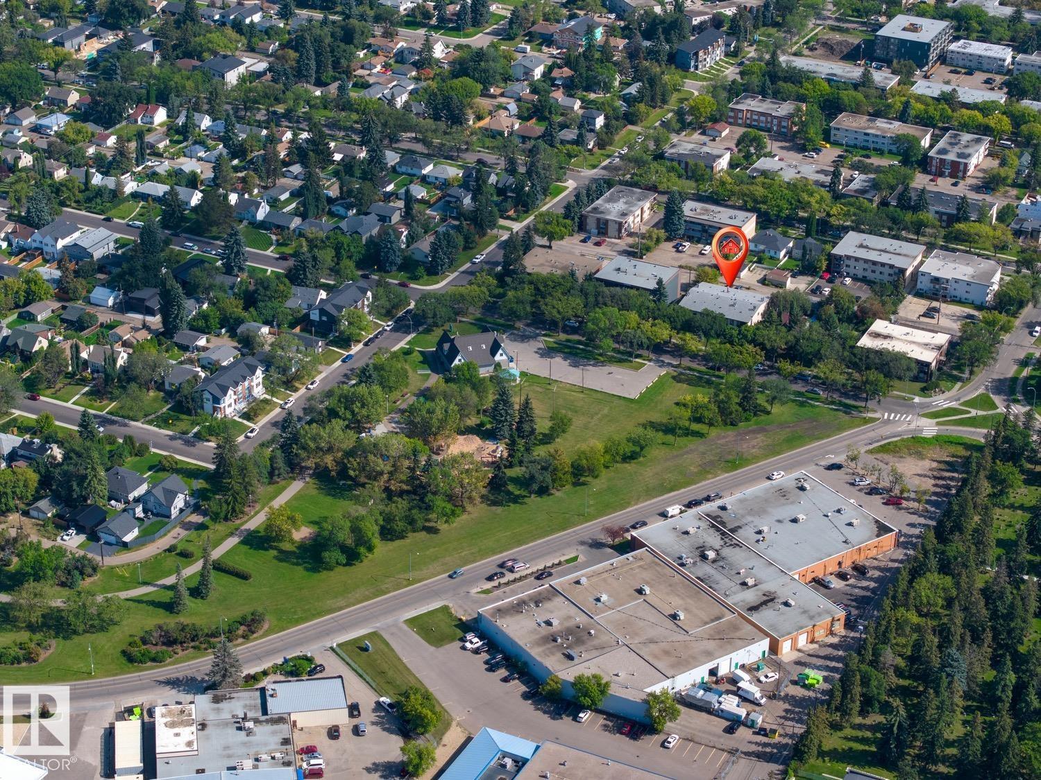 #305 10829 117 ST NW - 42