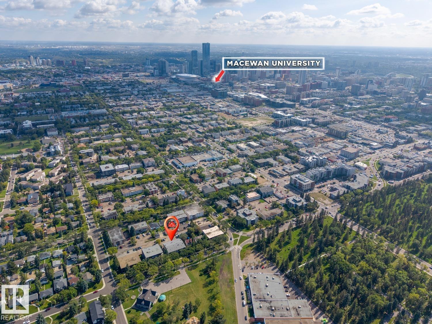 #305 10829 117 ST NW - 39