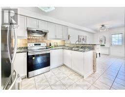 30 Little Angel Road, Markham, ON L3R4X1 Photo 12