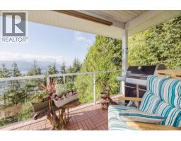 5872 Deerhorn Drive, Sechelt, BC V7Z0E1 Photo 17