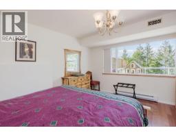 5872 Deerhorn Drive, Sechelt, BC V7Z0E1 Photo 27