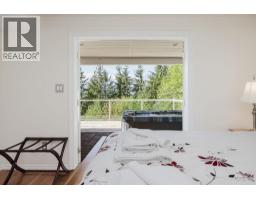 5872 Deerhorn Drive, Sechelt, BC V7Z0E1 Photo 30