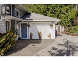 5872 Deerhorn Drive, Sechelt, BC V7Z0E1 Photo 37