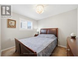 73 Ted Wray Circle, Toronto, ON M3L0G7 Photo 20