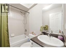 73 Ted Wray Circle, Toronto, ON M3L0G7 Photo 24