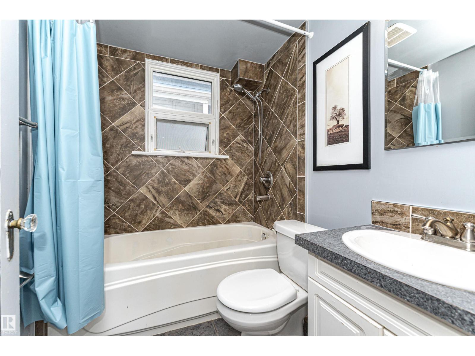 10930 80 AV NW - 14