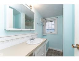 10930 80 Av Nw, Edmonton, AB T6G0R1 Photo 26