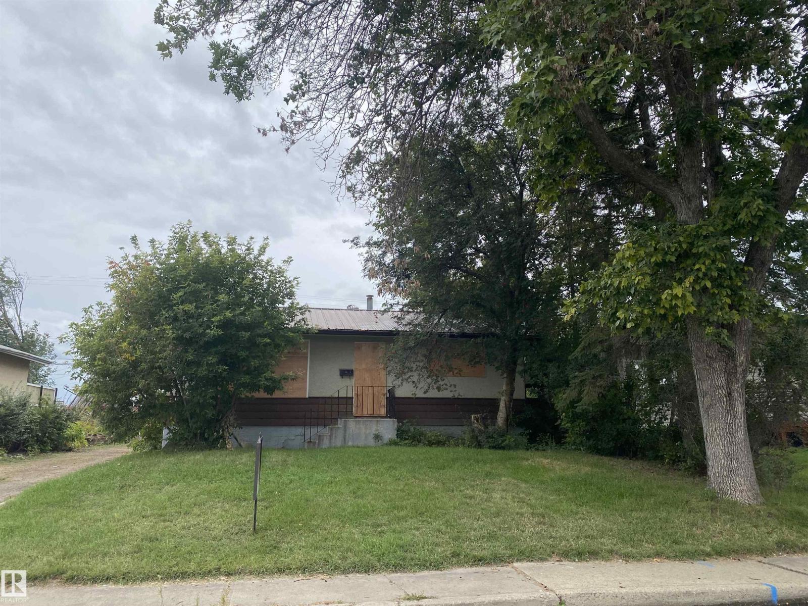 4008 55 ST - 2