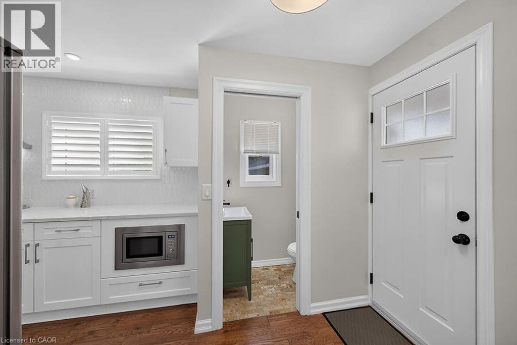 33 BELLEVUE Avenue - 12