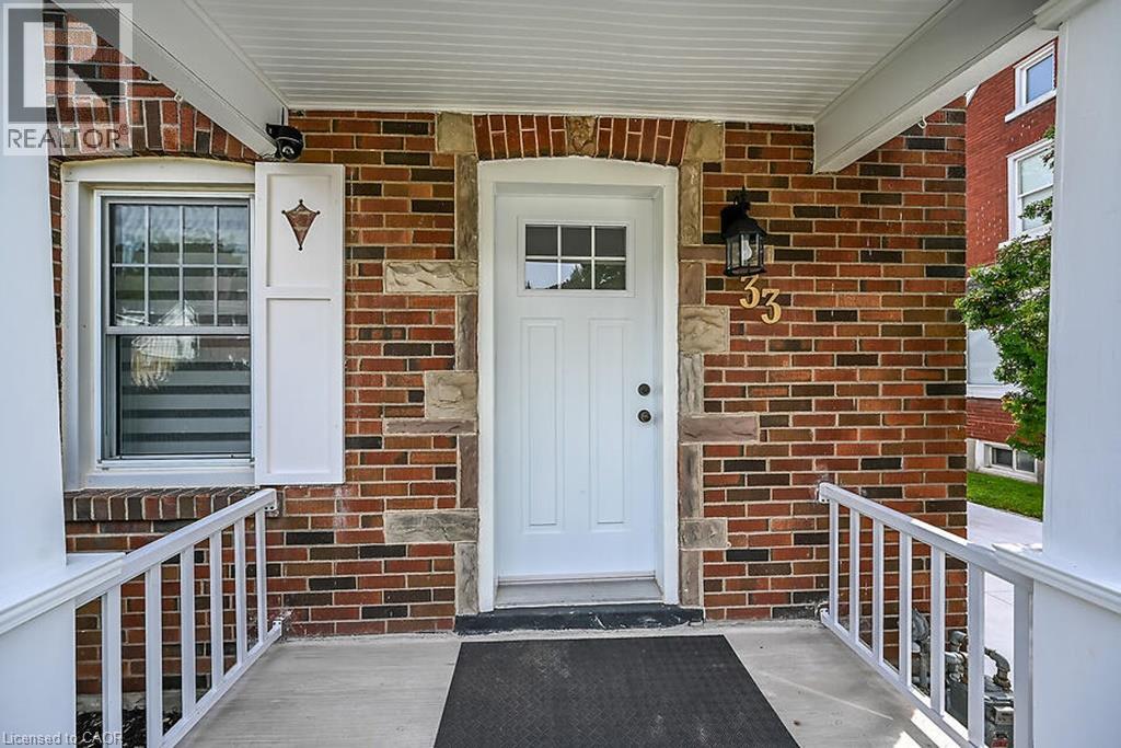 33 BELLEVUE Avenue, Simcoe — photo 3