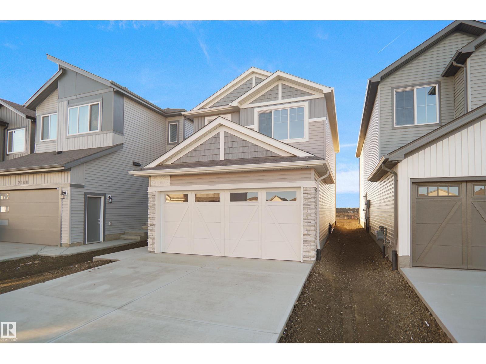 8715 183 AV NW - 2