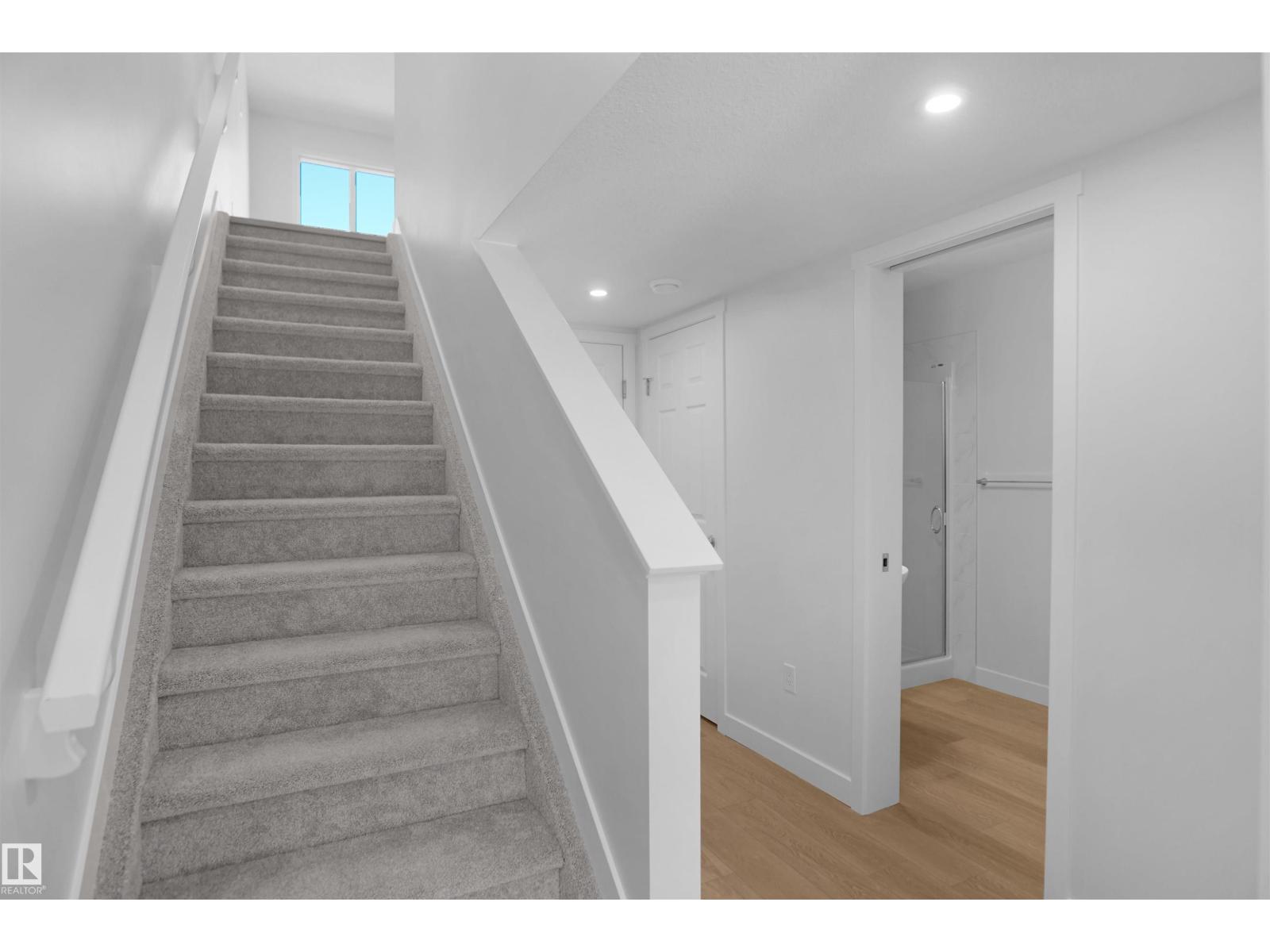 936 19 AV NW - 4