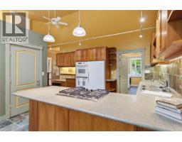 7905 Plumper Way, Pender Island, BC V0N2M2 Photo 10
