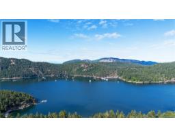 7905 Plumper Way, Pender Island, BC V0N2M2 Photo 37