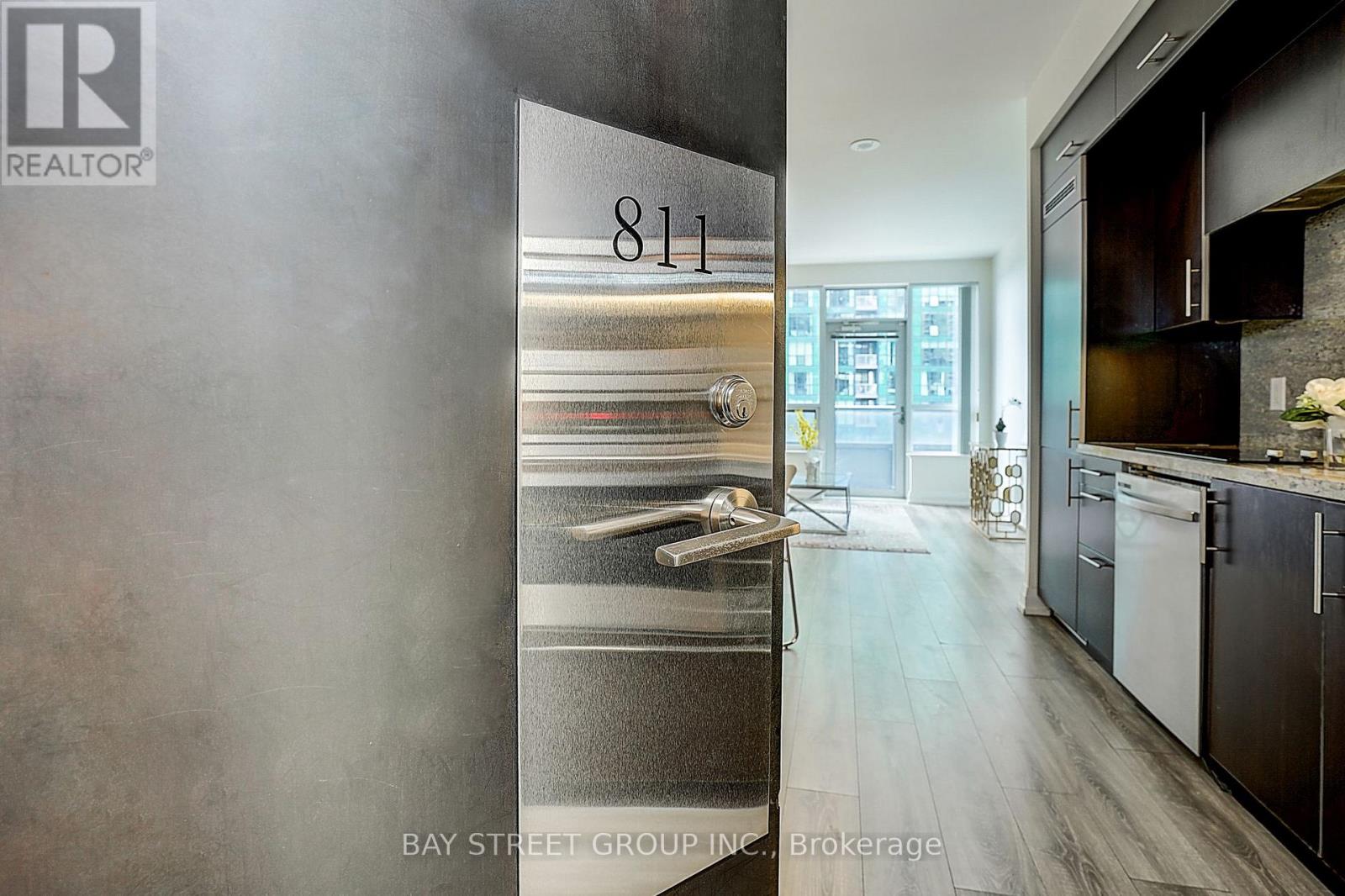 #811 2 ANNDALE DRIVE - 2