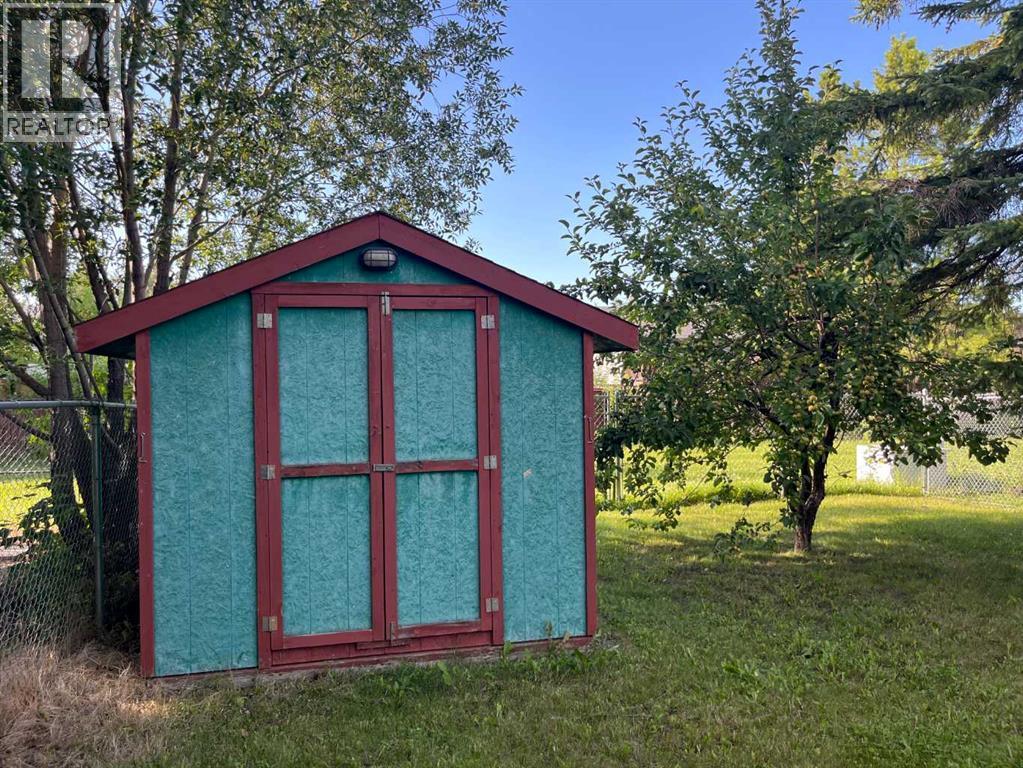 9318 70A Avenue - 6