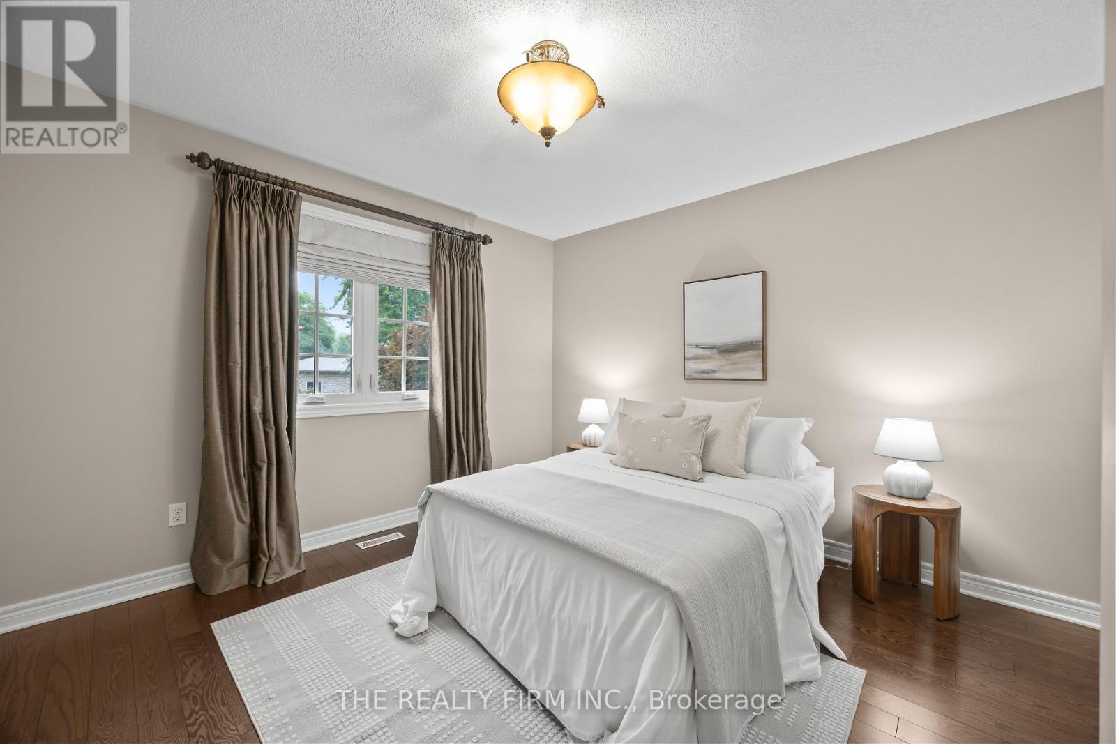 4077 PINE CRESCENT - Image 25