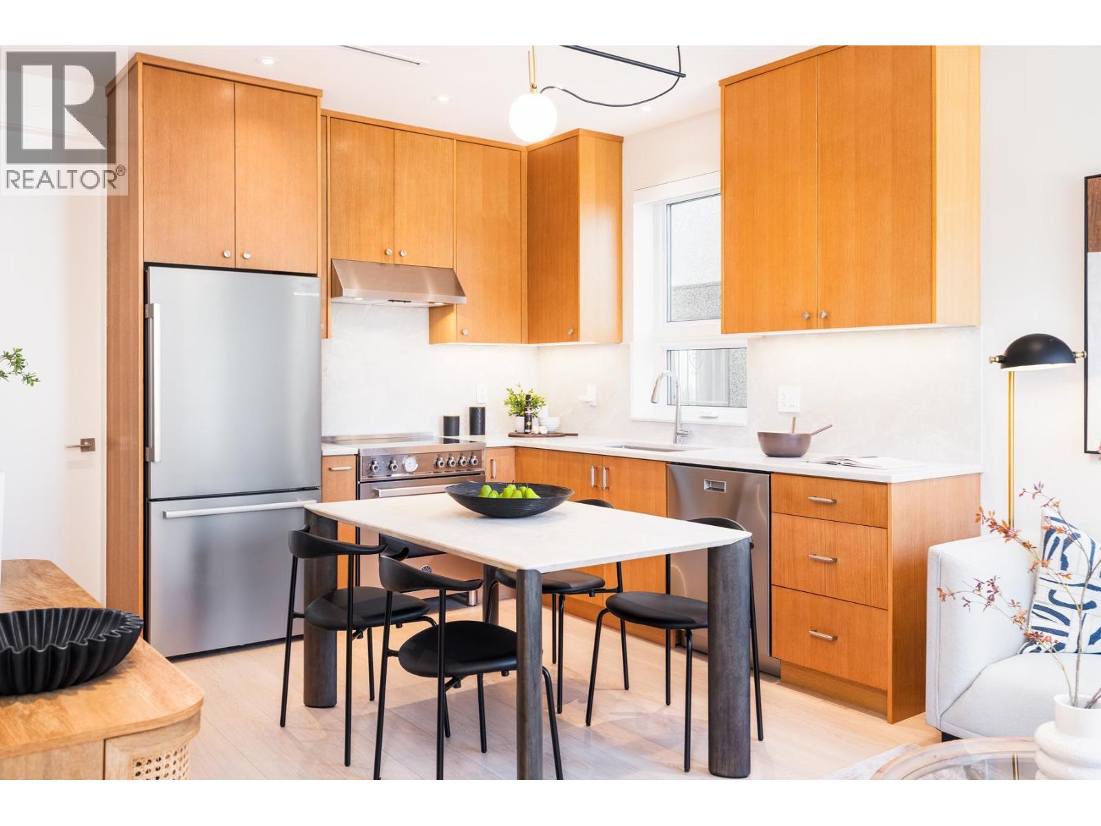 2 2995 ADANAC STREET, Vancouver — photo 5