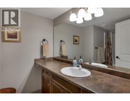 885 Timberline Dr, Campbell River, BC V9H0A8 Photo 24