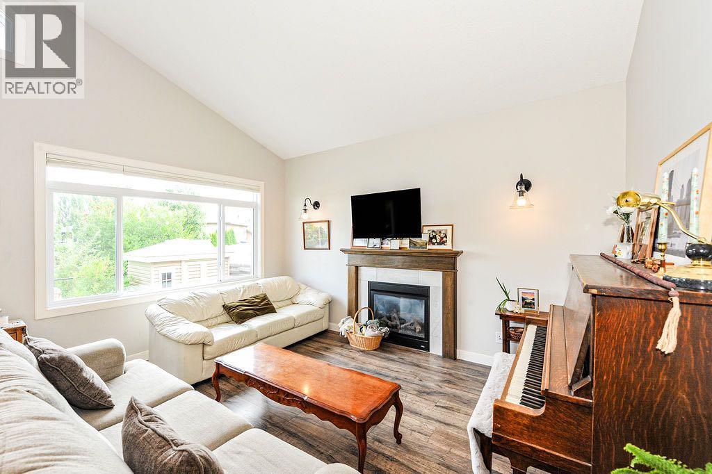 3419 51 Street - Image 13
