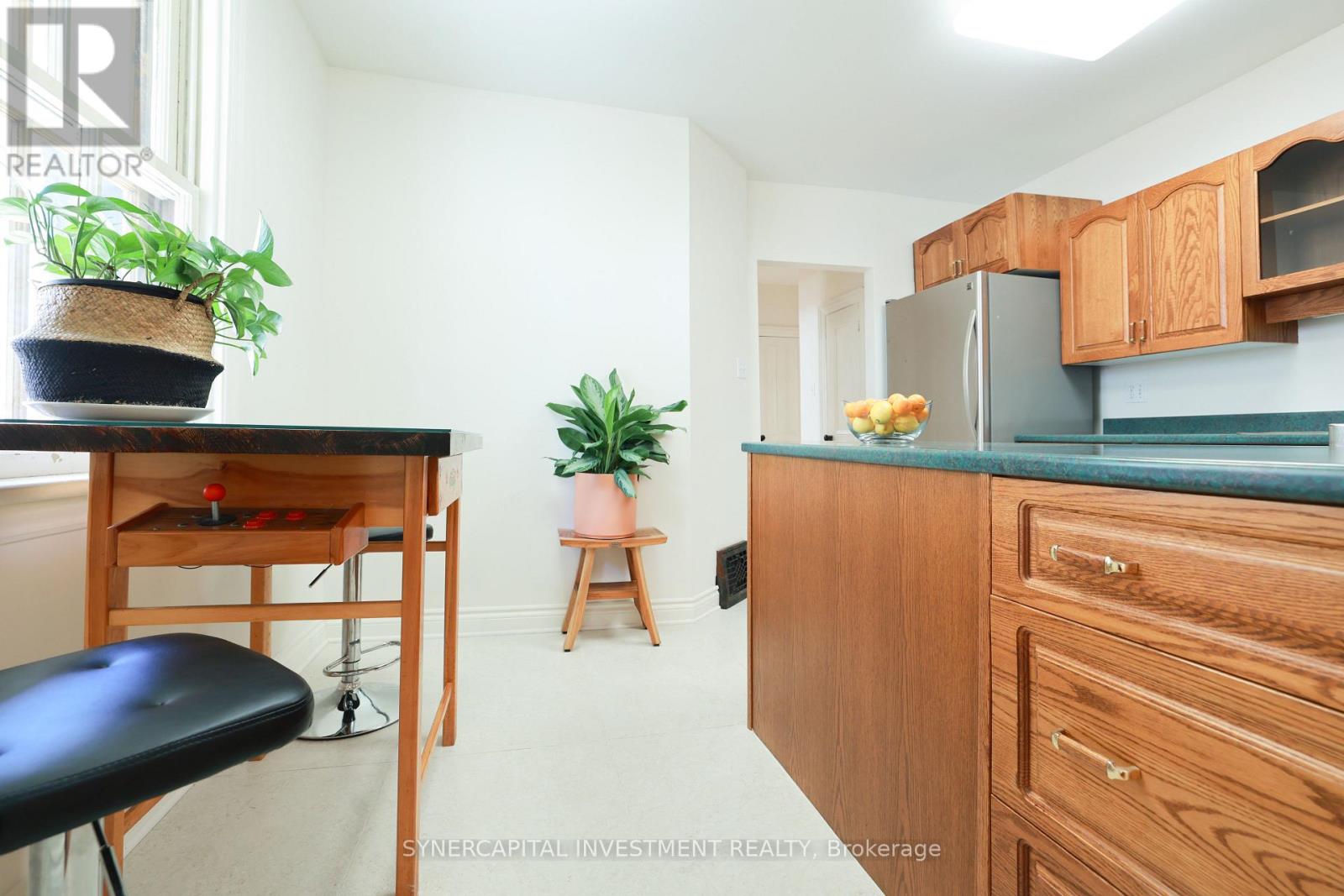 143 ARTHUR STREET - 14