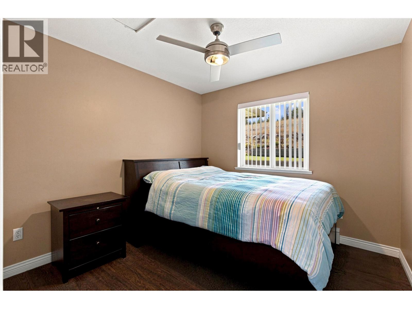 241 WESTRIDGE DRIVE - Image 12