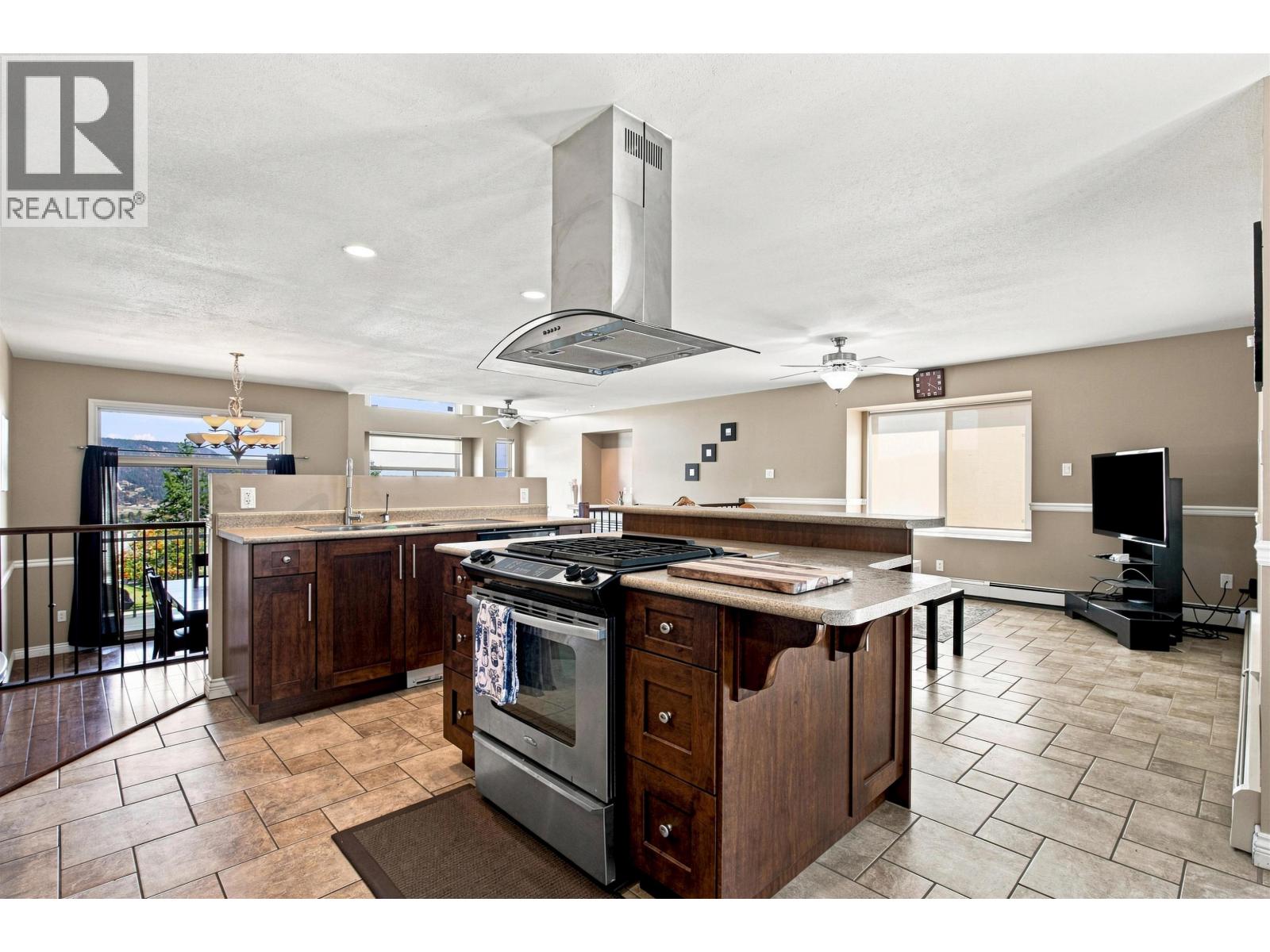 241 WESTRIDGE DRIVE - 3