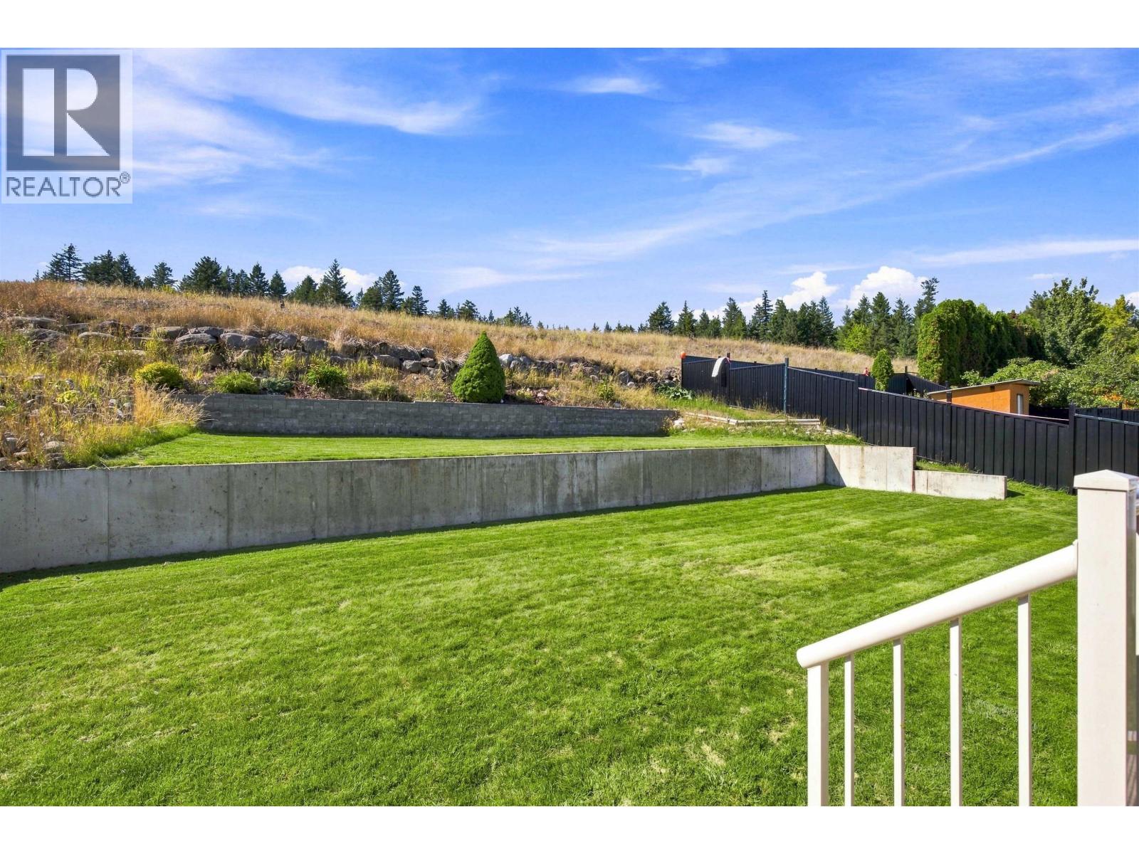241 WESTRIDGE DRIVE - Image 32