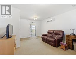 8 Lakeview Drive, Windsor, NS B0N2T0 Photo 21