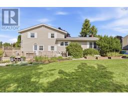 8 Lakeview Drive, Windsor, NS B0N2T0 Photo 40