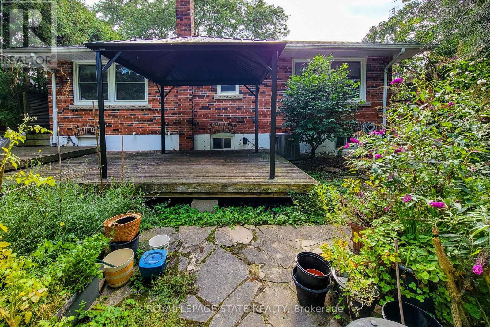 1359 MOUNTAIN GROVE AVENUE - 39