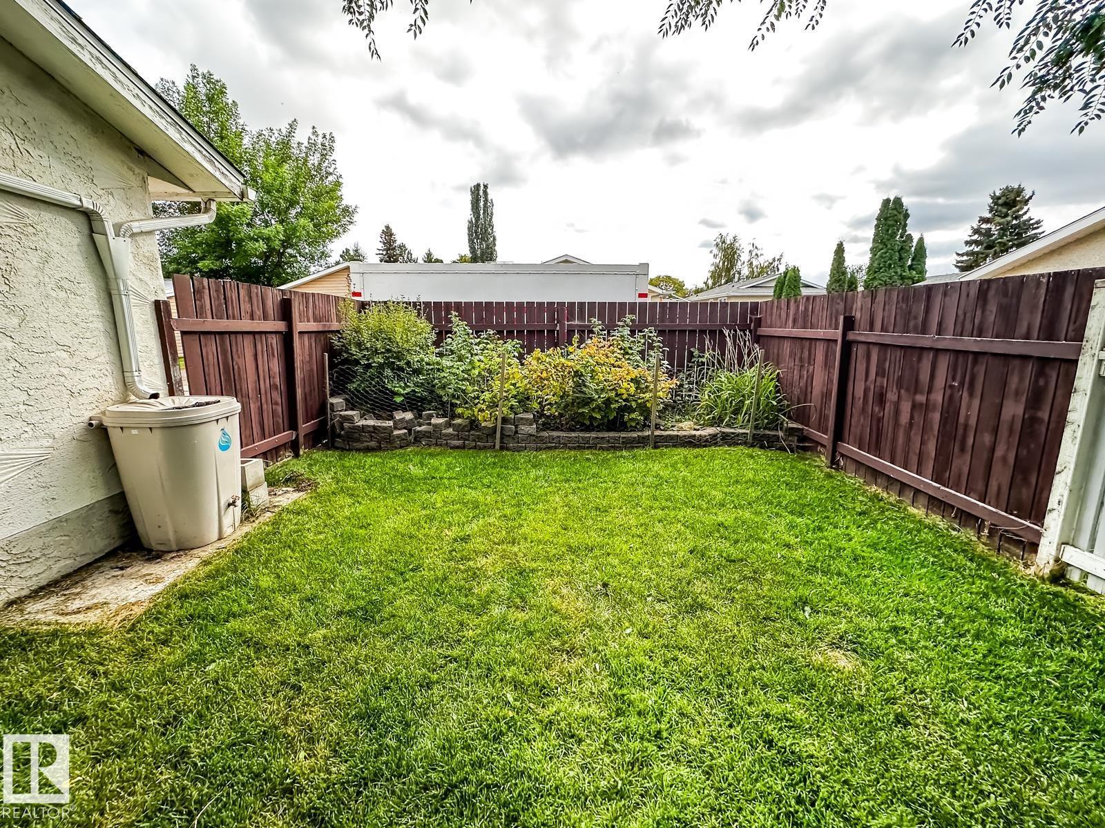 6811 40 AV NW - 41