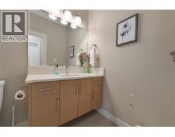 Kitchen - 2136 Champions Way, Langford, BC V9B0R9 Photo 18