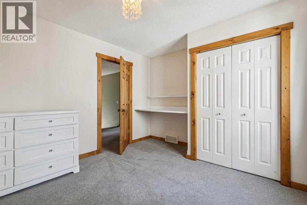 122 Hidden Creek Heights NW - 32