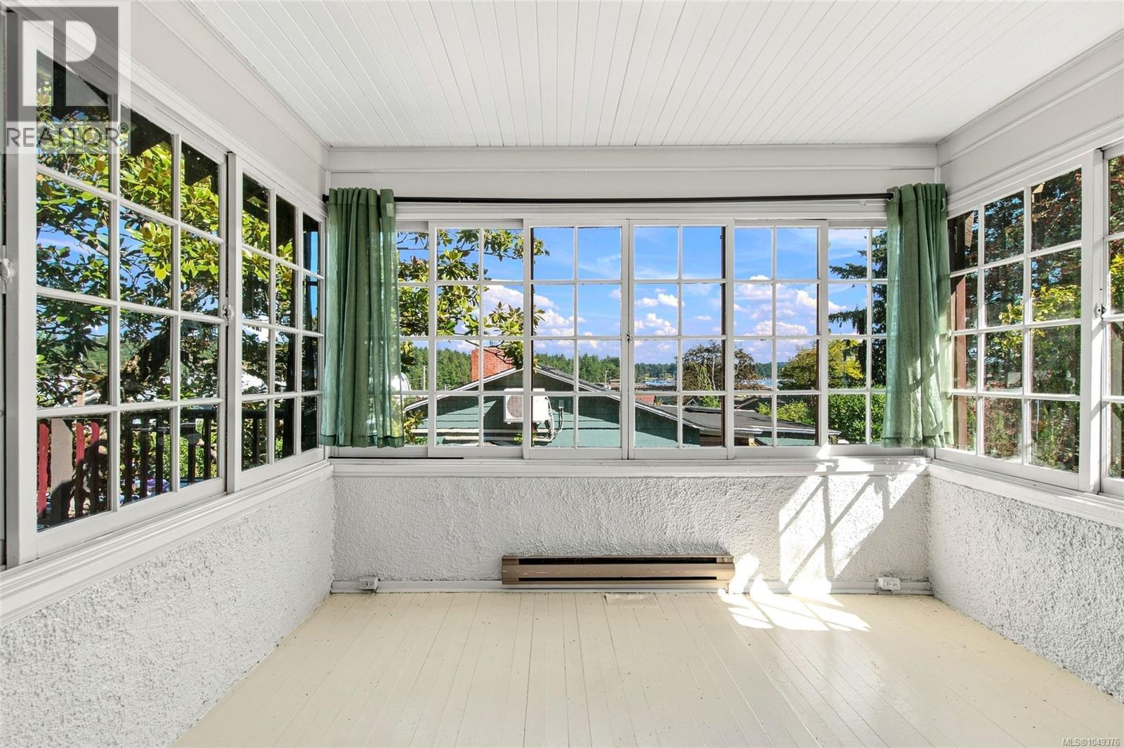 135 Townsite Rd - 33
