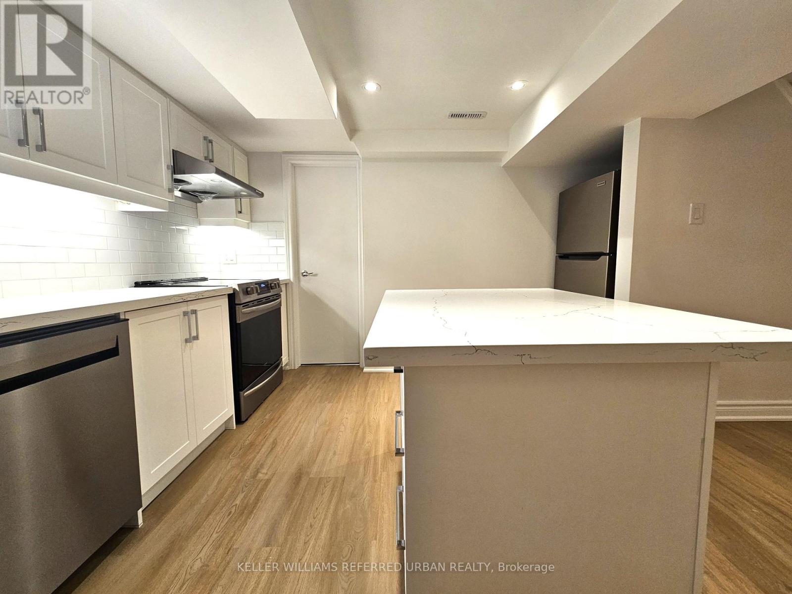 BSMT - 976 TIMMINS GARDENS, Pickering (West Shore) — photo 5