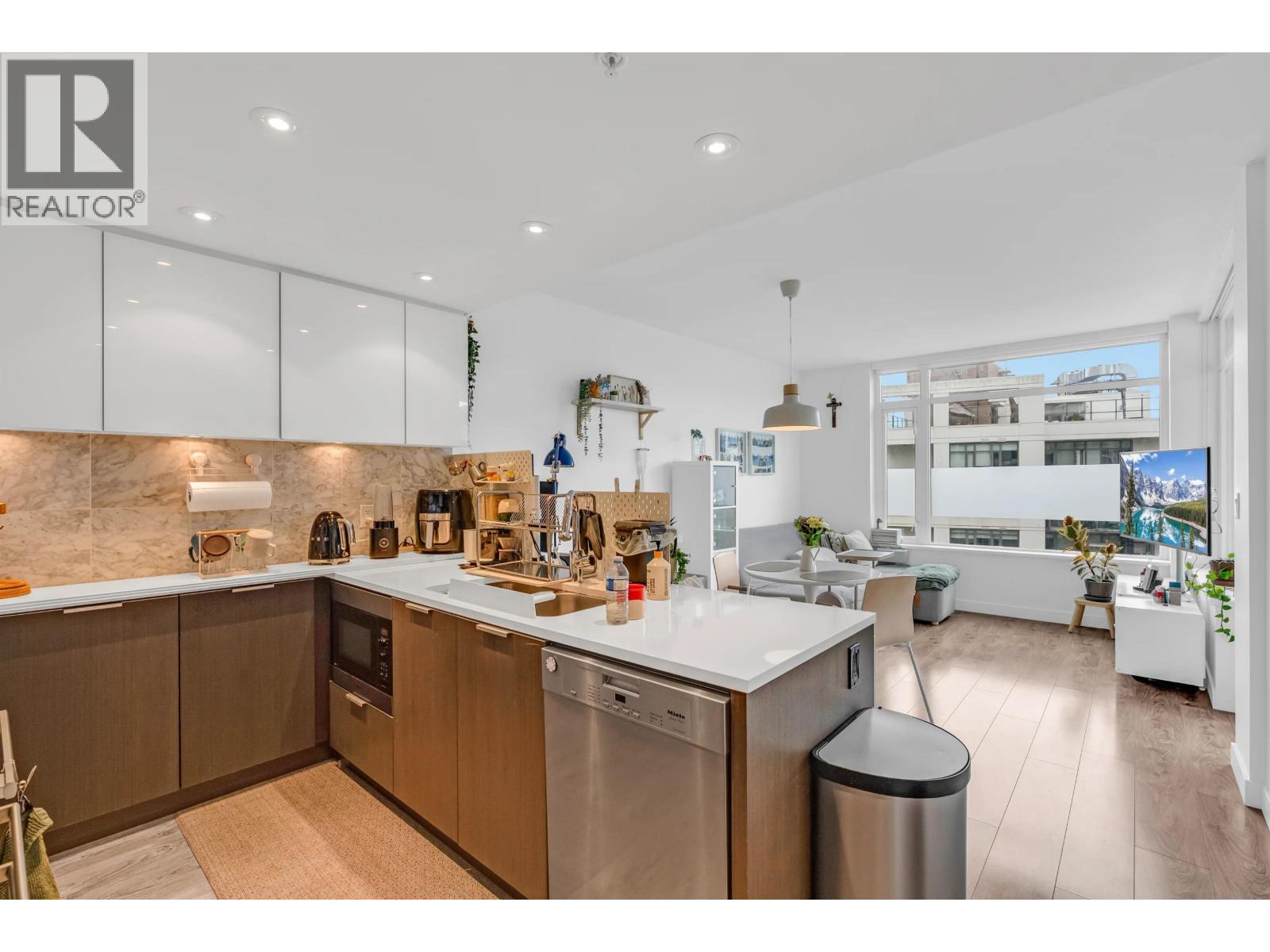 908 110 SWITCHMEN ST, Vancouver — photo 4