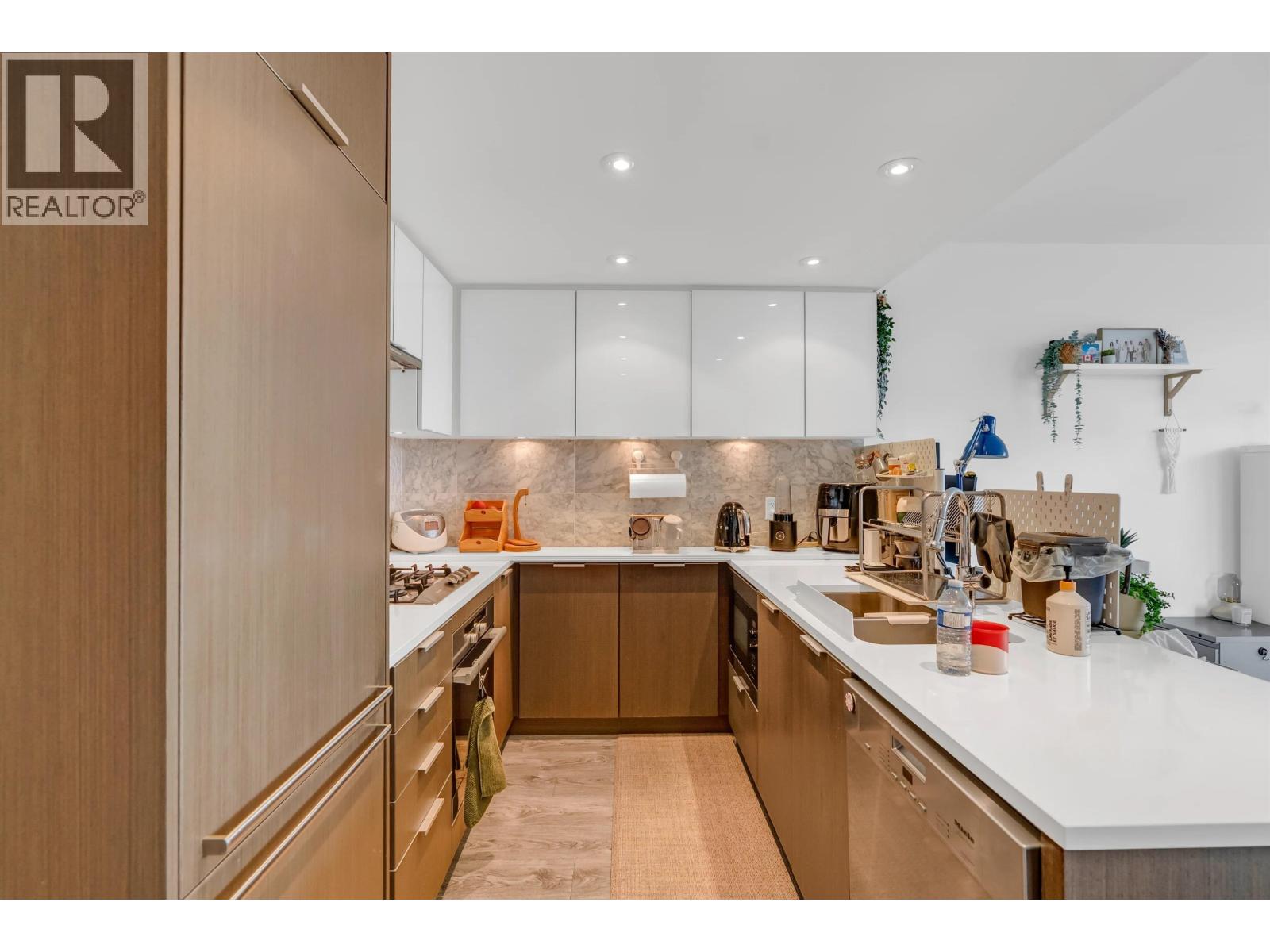 908 110 SWITCHMEN ST, Vancouver — photo 5