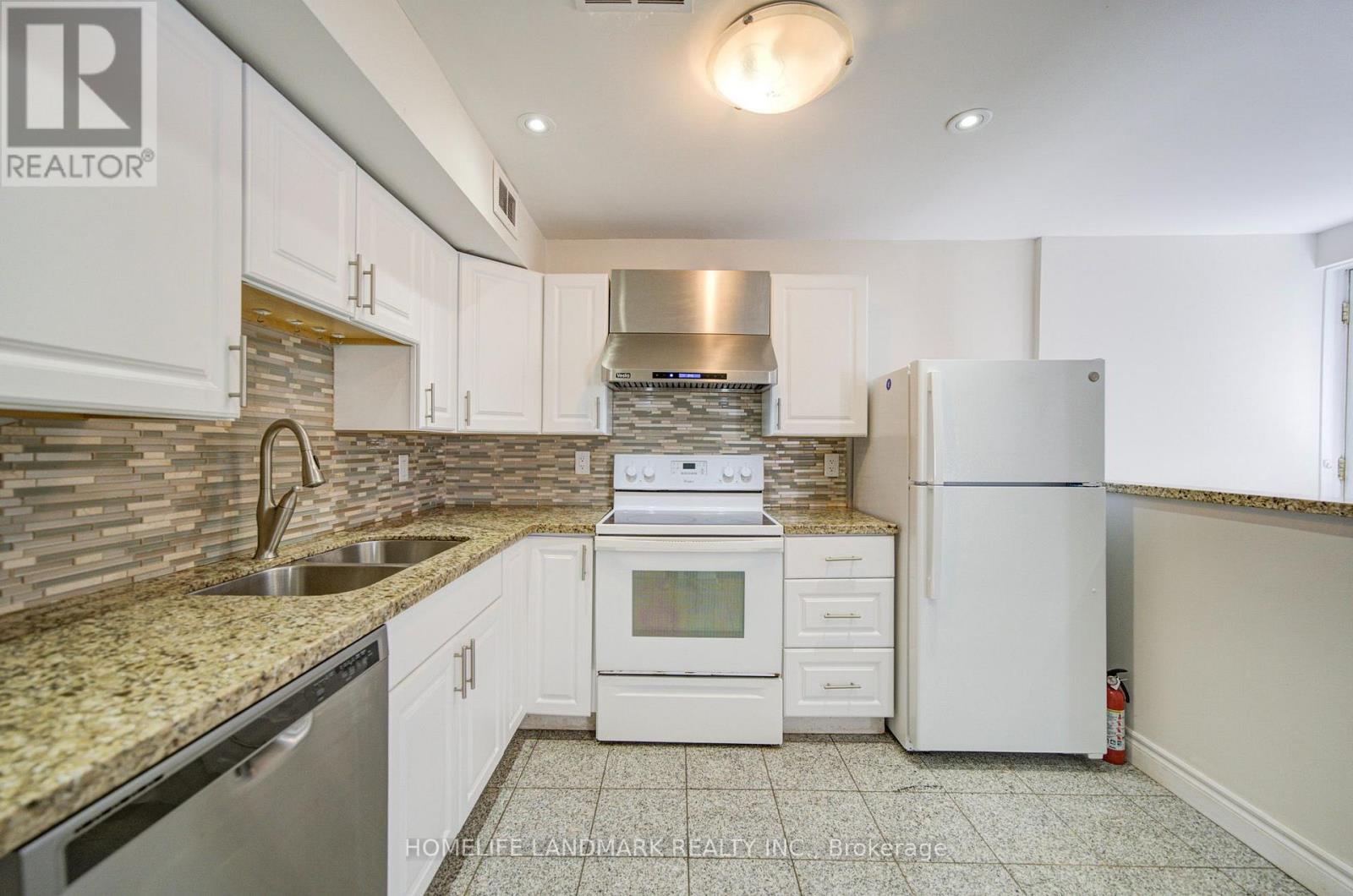4478 CENTRETOWN WAY - 42