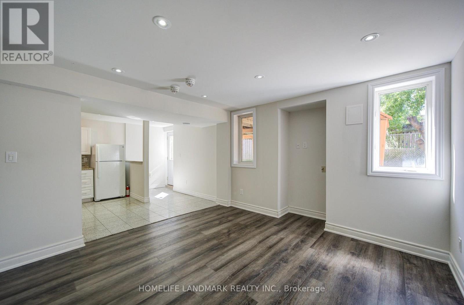 4478 CENTRETOWN WAY - 46