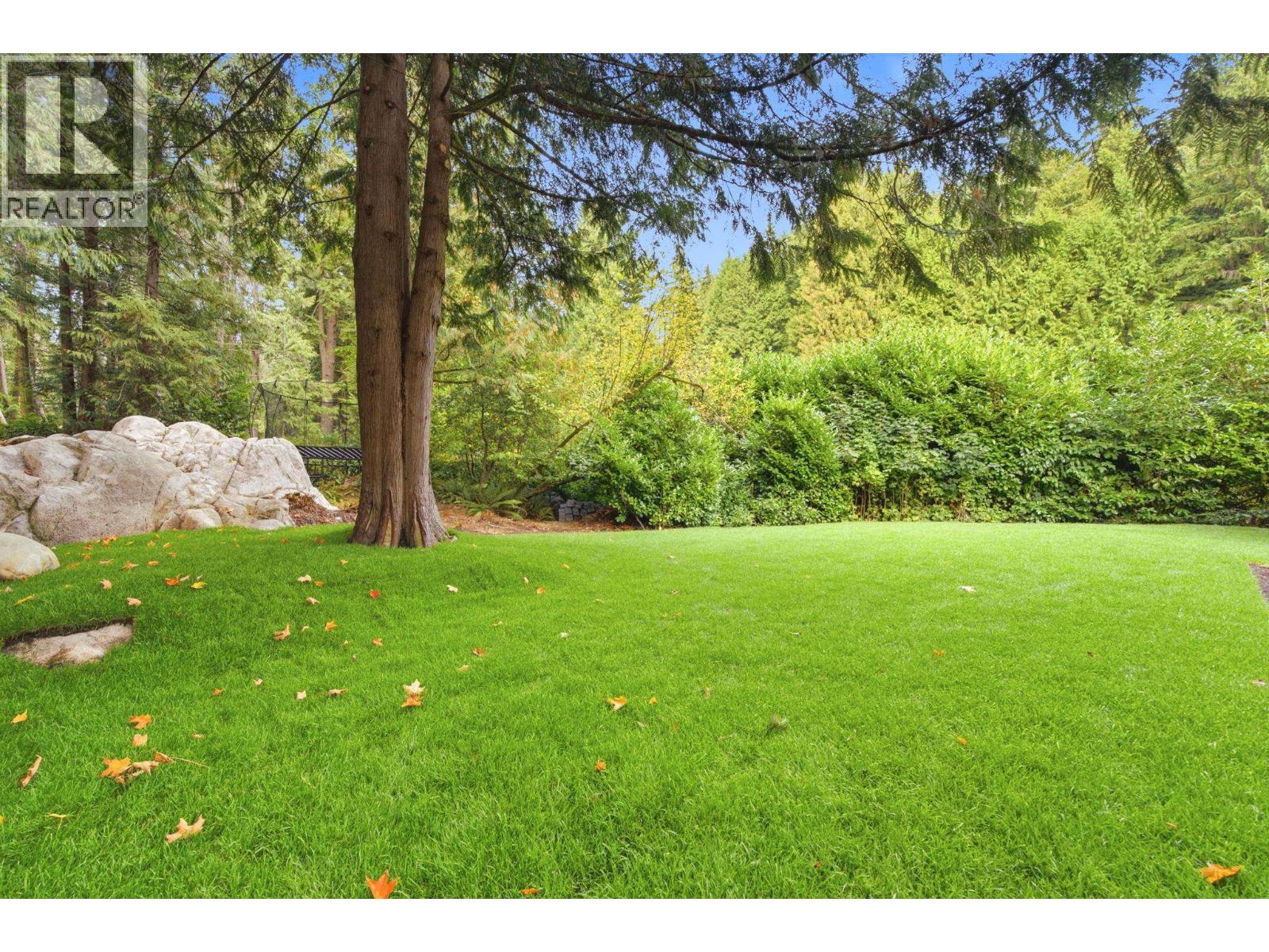 4646 COVE CLIFF ROAD, North Vancouver