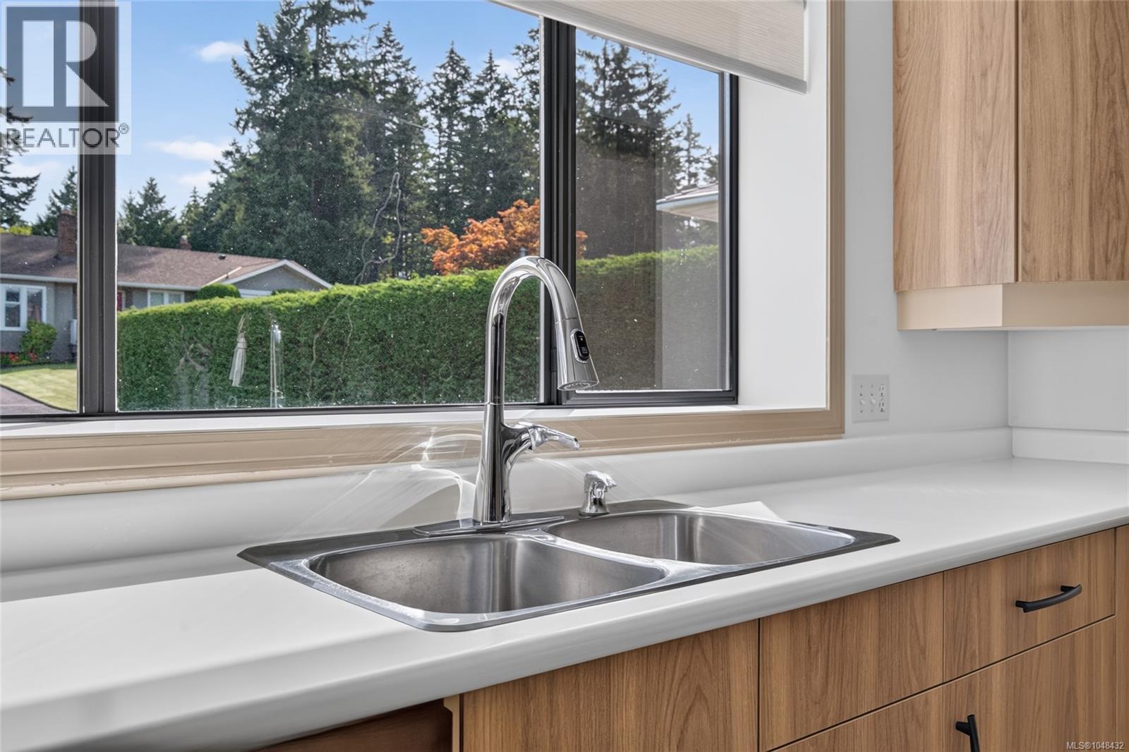 1125 Marin Park Dr - 7