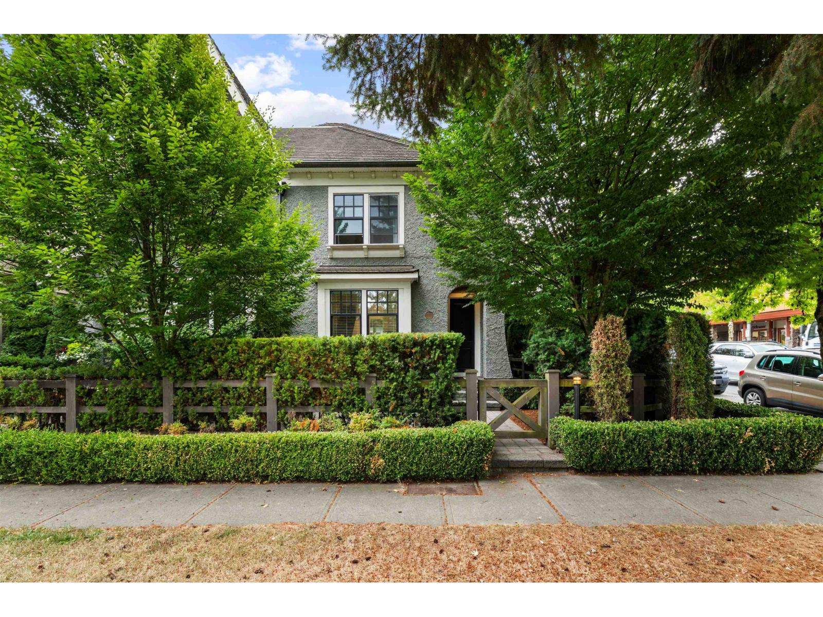 15337 34 AVENUE, Surrey — photo 2