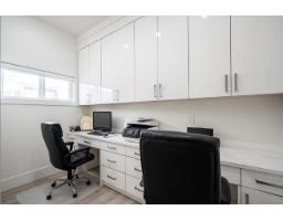 16177 89a Avenue, Surrey, BC V4N2Z4 Photo 17