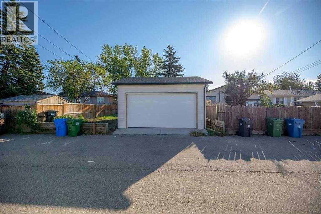 3239 Dovercliife Road SE - 28