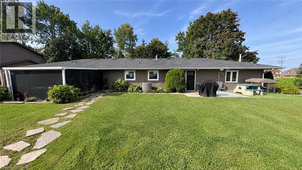 22815 EASTLAWN Road - Image 19