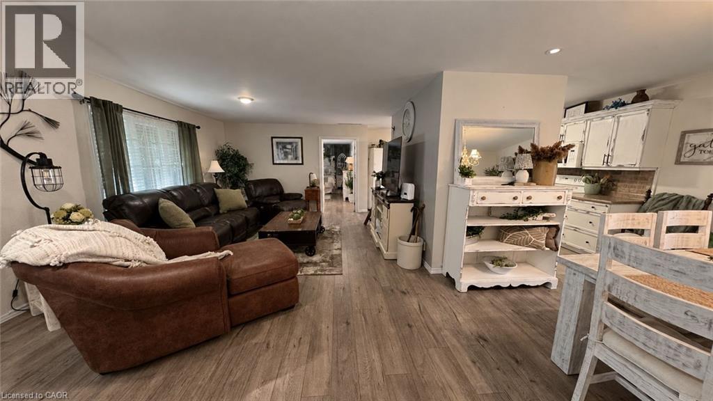 22815 EASTLAWN Road - 16