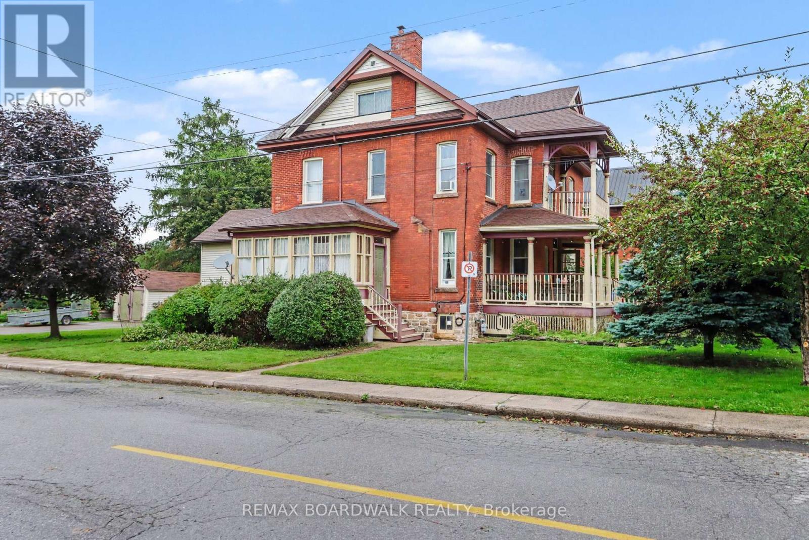 10 GLEN AVENUE, Smiths Falls — photo 4
